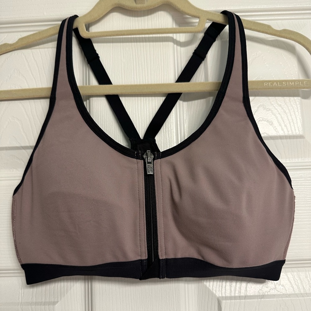 Victoria Secret Sport Bra 34B